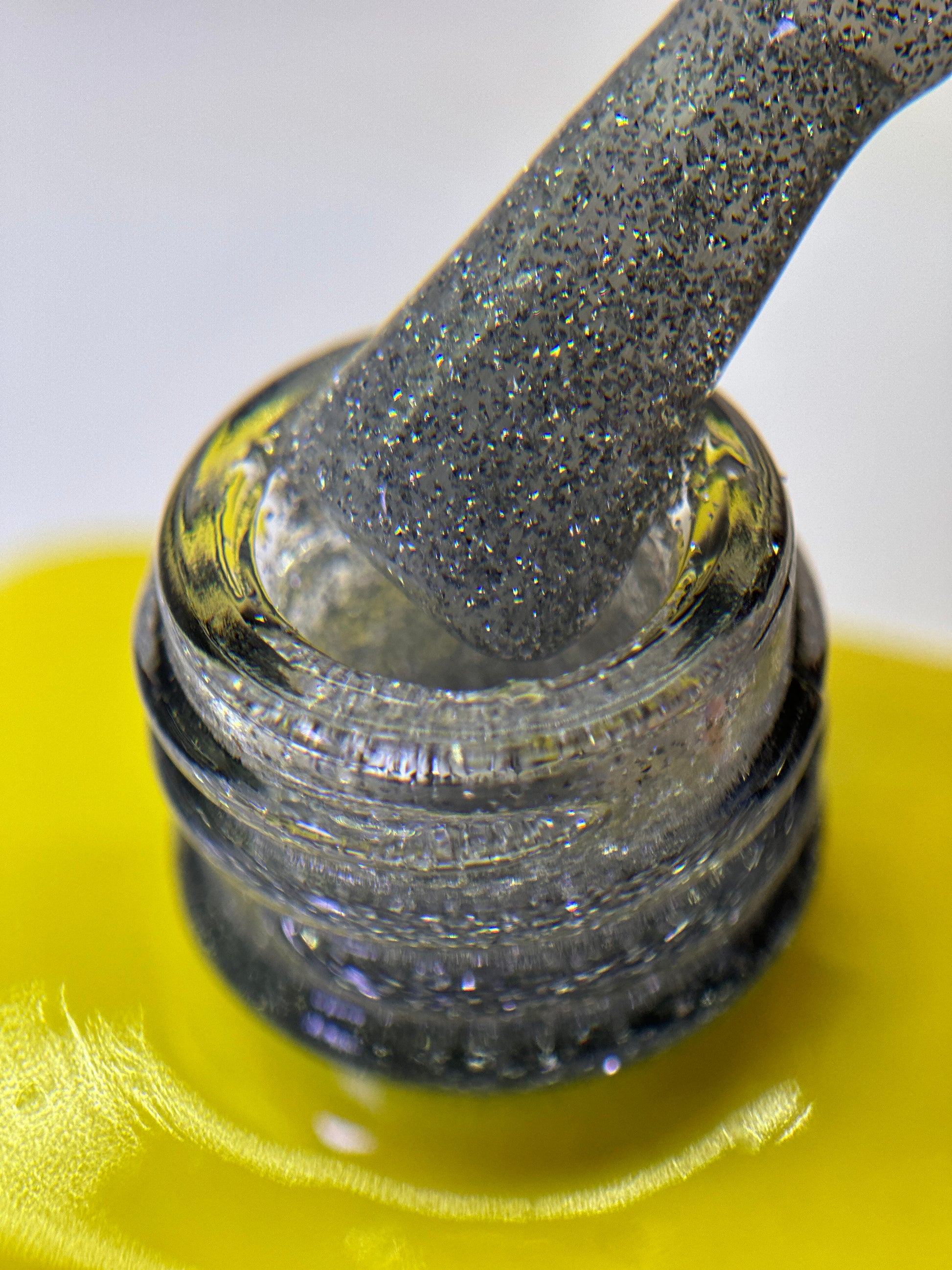 Color Base «Reflectique» 001